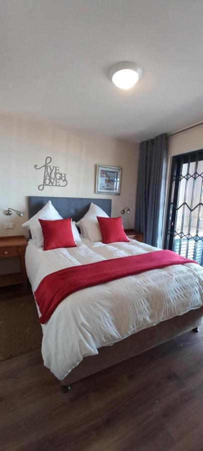 Appartamento Royal Albatros Gansbaai Esterno foto