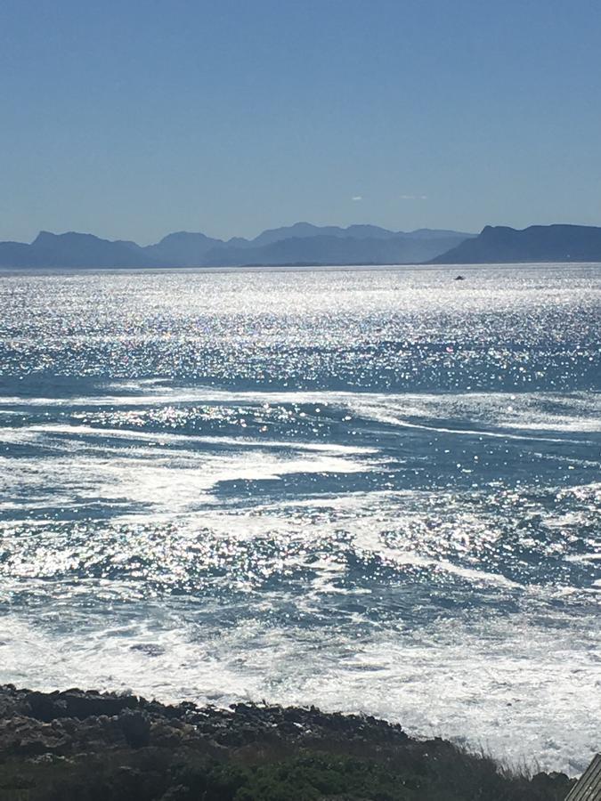 Appartamento Royal Albatros Gansbaai Esterno foto